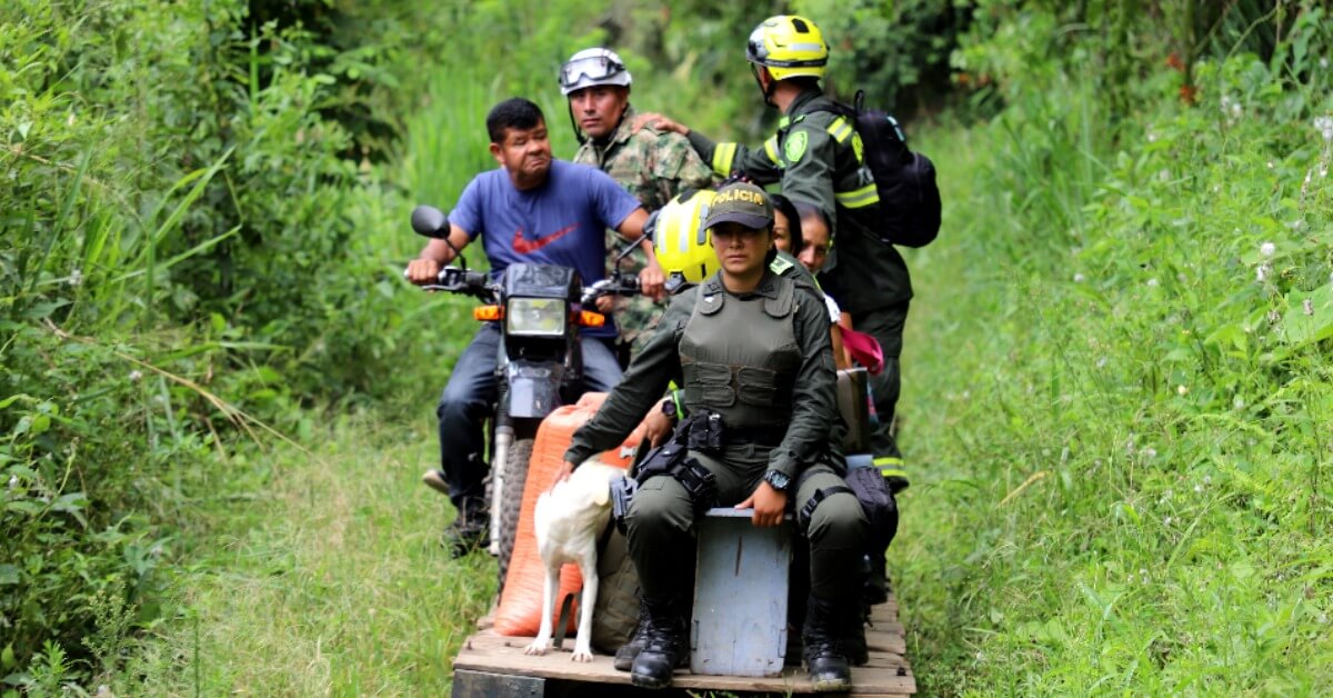 Realizan simulacro de evacuación en la vereda El Retiro (Arauca) por posible erupción del Ruiz